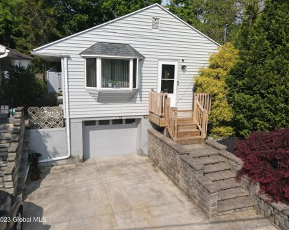 24 Quincy Street, Albany