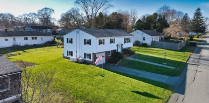 193 Russell Drive, Tiverton