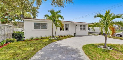 685 Sw 7th Ter, Dania Beach