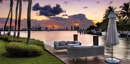 1649 W 22nd St, Miami Beach