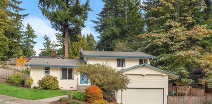 8120 172nd Avenue NE, Redmond