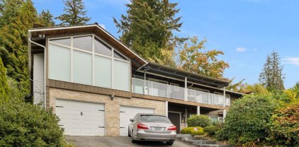 2685 Skilift Place, West Vancouver