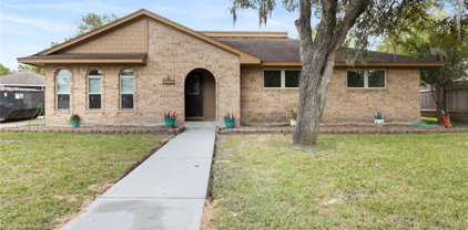 5111 Whittier Oaks Drive, Friendswood