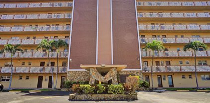 500 Ne 12th Ave Unit #202, Hallandale Beach