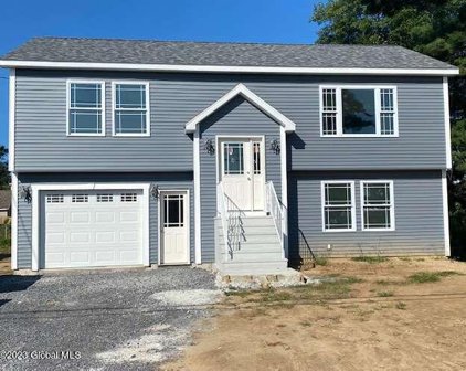 1741 Amsterdam Avenue, Schenectady