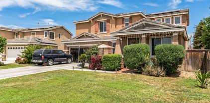 12200 Tiger Lily Court, Bakersfield