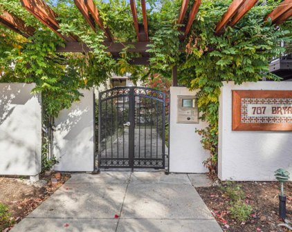 707 Bryant Street Unit #208, Palo Alto