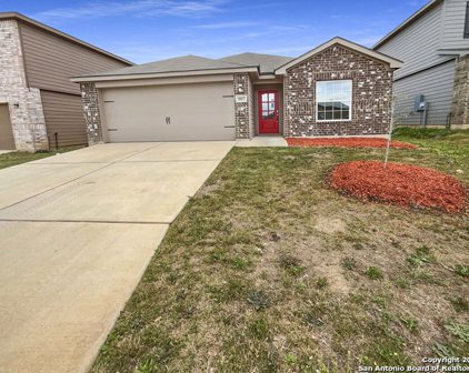 3907 Vesper Branch, Von Ormy
