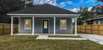 1016 Palestine Road, Picayune