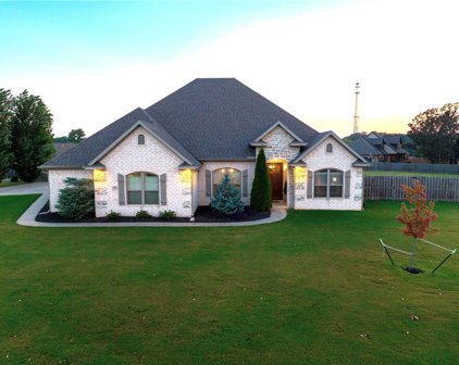 355 S Waterfalls  Drive, Farmington