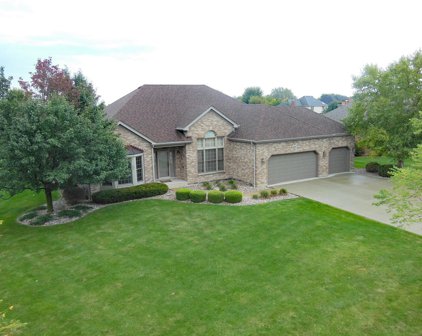 631 Bluestem Lane, Algonquin