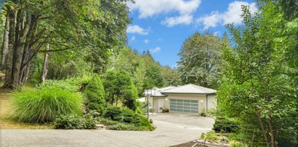 15912 252nd Avenue SE, Issaquah