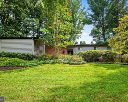 3207 Midfield Rd, Pikesville