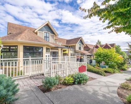 311 Laval Square Unit 212, Coquitlam