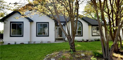 308 Amesbury Drive, Smithville