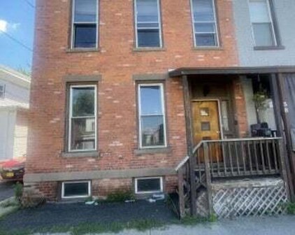 40 2nd Avenue, Troy