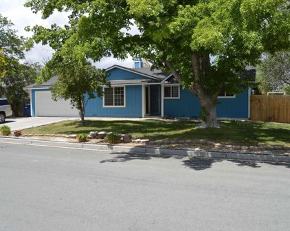 370 Maple, Fernley