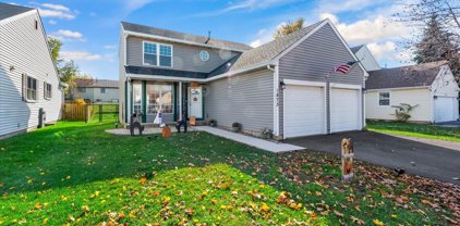 1873 Grosse Pointe Circle, Hanover Park