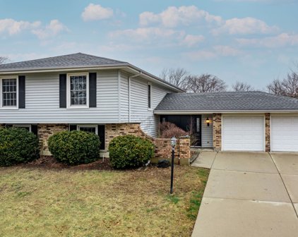 205 Edgebrook Drive, Bloomingdale