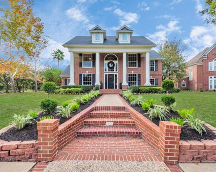 13 Whitworth Way, Sugar Land
