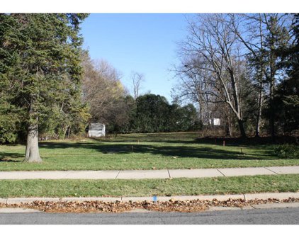 310 Plumb Street, Milton
