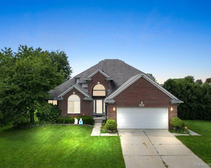52007 PLUM CREEK, Chesterfield Twp