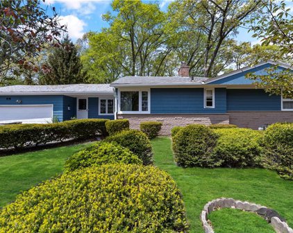 7 Golini  Drive, Johnston