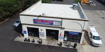 5673 15 MILE, Sterling Heights