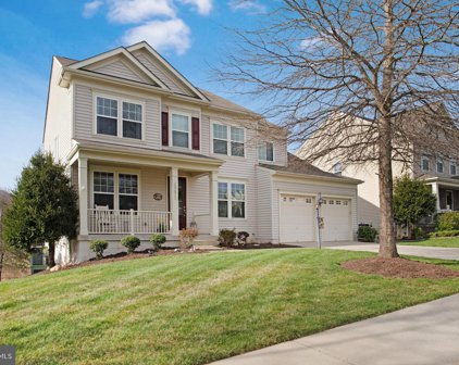 15471 Ann Arden Ave, Woodbridge