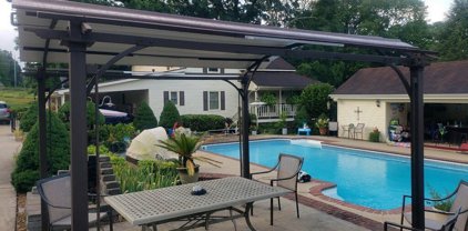 101 Timberlake Dr, Springfield