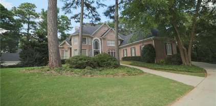 130 E Meadows Court, Johns Creek