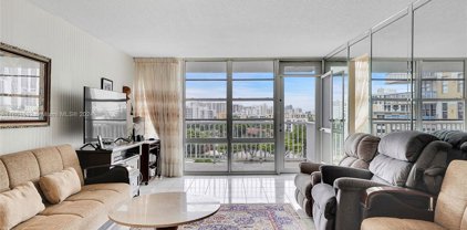 231 174th St Unit #815, Sunny Isles Beach