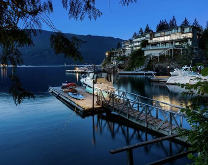 4995 Robson Road, Belcarra