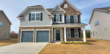 9642 White Chapel Nw Drive, Concord