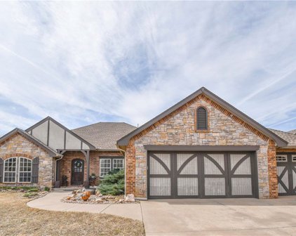 16301 Dustin Lane, Edmond