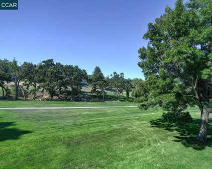 3267 Rossmoor Pkwy 1, Walnut Creek