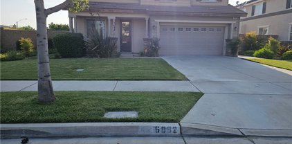 6882 Tahoe Way, Fontana