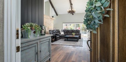 14298 Ipava Dr, Poway