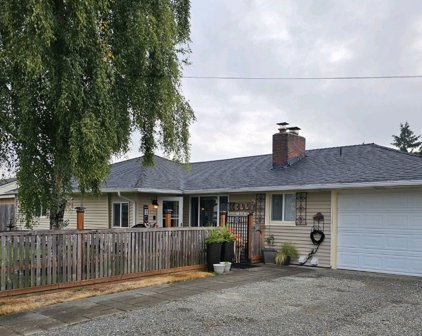 10915 Davisson Road SW, Lakewood