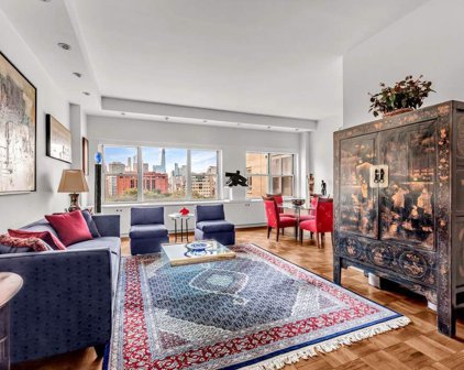 20 E 9th  Street Unit 14M, New York