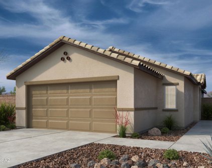 12033 E Chavez, Vail