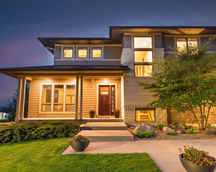 4566 William Drive, Waterloo
