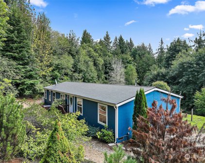 731 E Rasor Road, Belfair