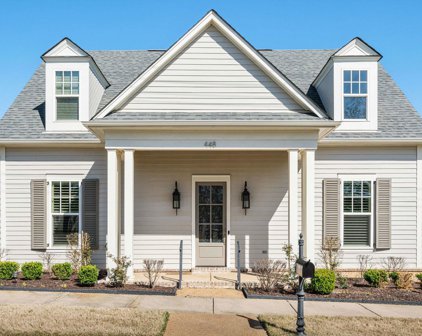 448 S Shea Rd, Collierville