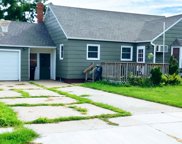 201 E Essex Ave, Salem image