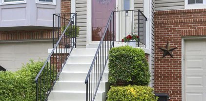 6816 Kerrywood Cir, Centreville