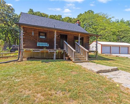 836 1571st Road, Holden
