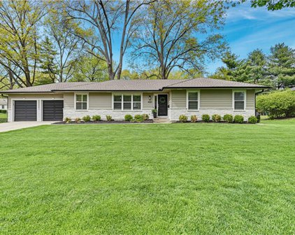 4020 W 98th Street, Overland Park