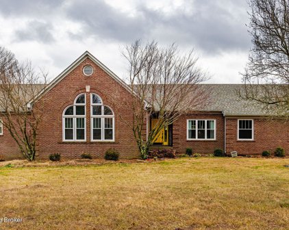 4313 Catherine Dr, Crestwood