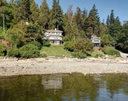 7659 Redrooffs Road, Halfmoon Bay image